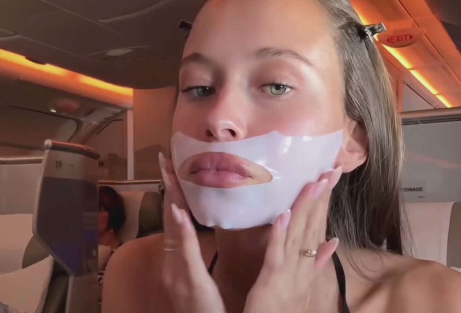 BIO-COLLAGEN REAL DEEP FACE MASKS (4 MASKS)